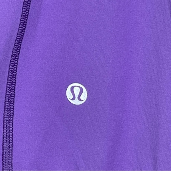 ❤️ LULULEMON Catch Me Purple Black Back Cross strap back tank A32 - Picture 9 of 14
